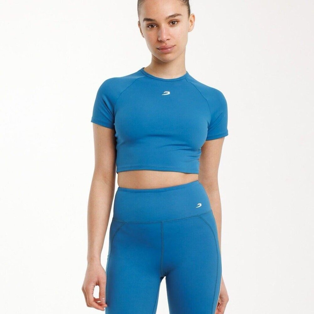 Women’s Boxraw TRAINING SHORT SLEEVE CROP TOP Size Xsmall Xs Blue‎
